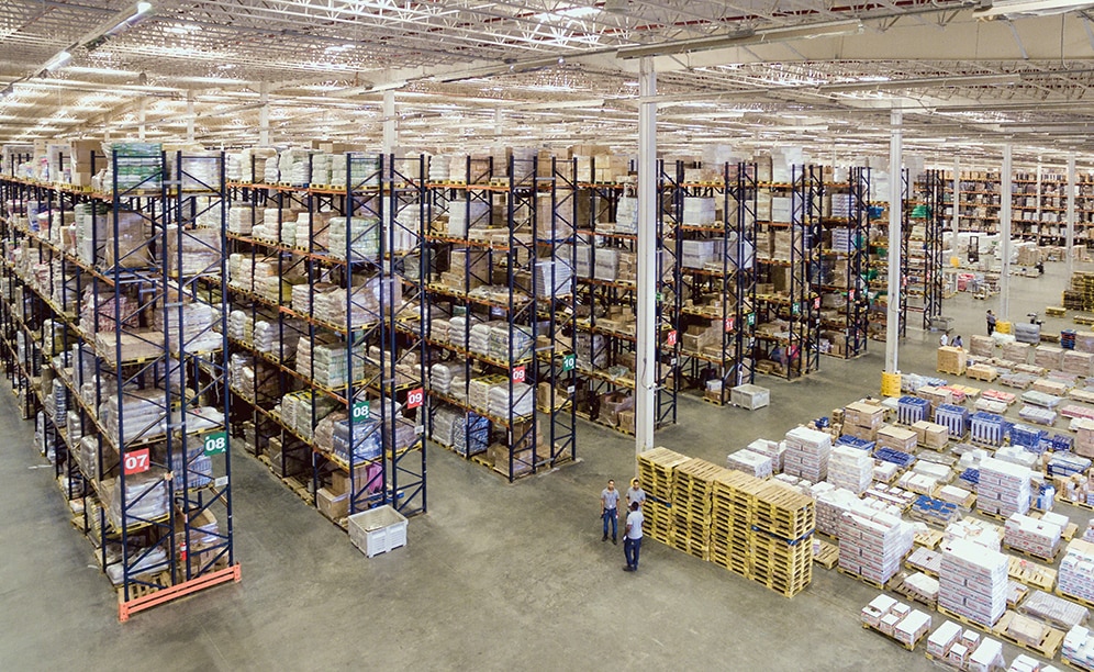 Grupo Ramos combine des systèmes de picking et de stockage différents pour améliorer ses processus logistiques en République Dominicaine Grupo Ramos combine des systèmes de picking et de stockage différents pour améliorer ses processus logistiques en République Dominicaine