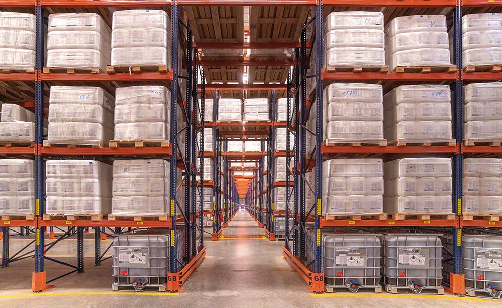 Huit entrepôts de produits agrochimiques de Bravo au Brésil Huit entrepôts de produits agrochimiques de Bravo au Brésil