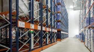 Cárnica Batallé mise à nouveau sur les rayonnages Movirack de Mecalux Cárnica Batallé mise à nouveau sur les rayonnages Movirack de Mecalux